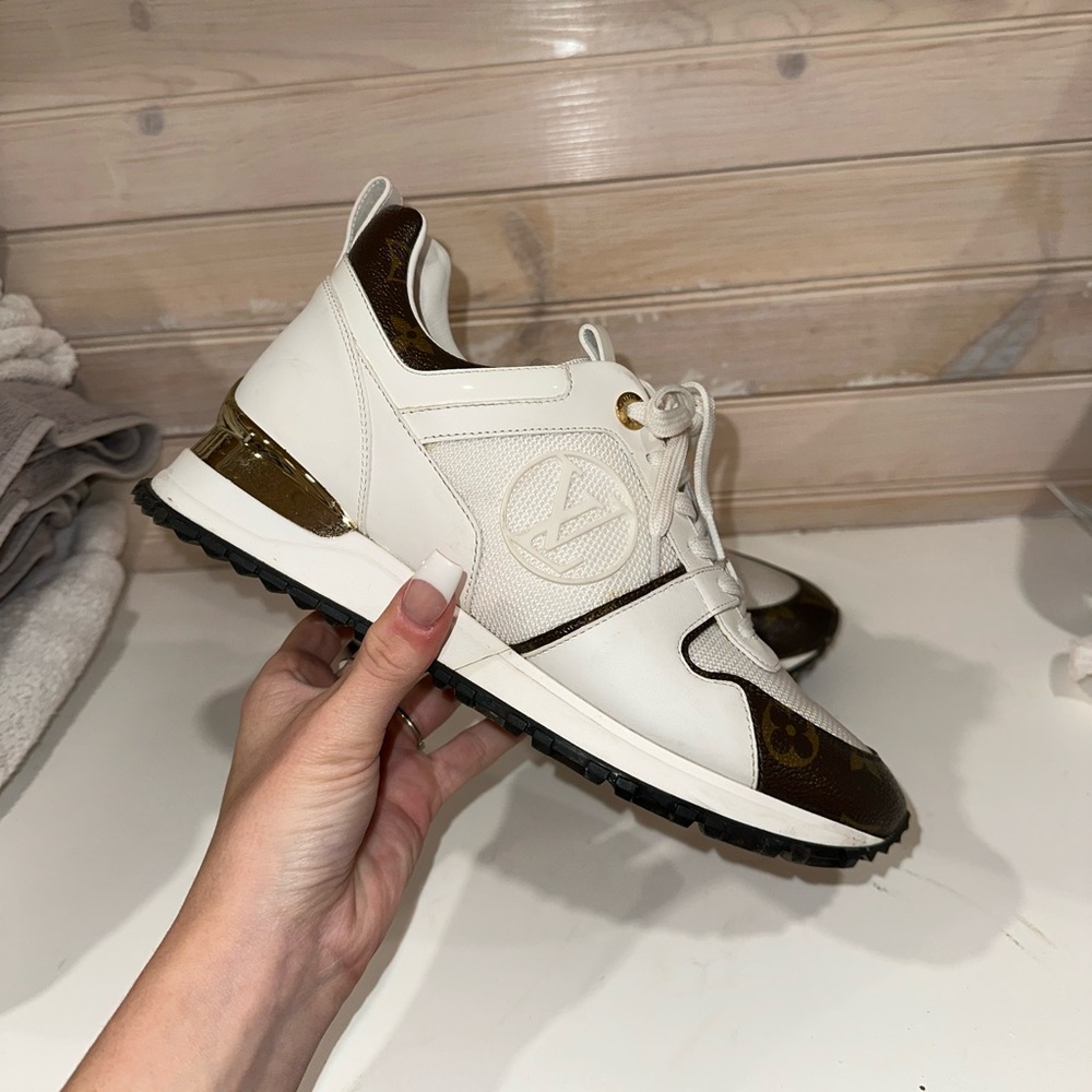 LV Sneakers